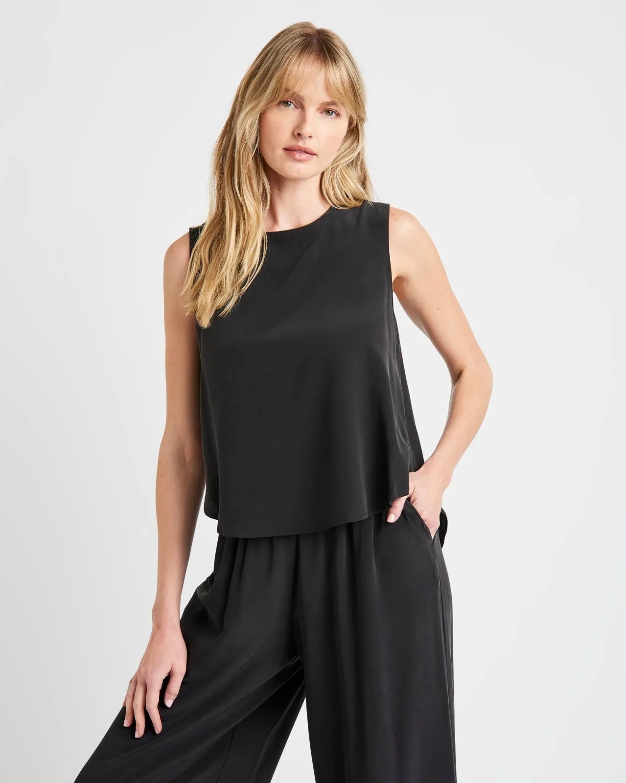 Minimalist Comfort Skinny Fit Alessandra Silk Tank